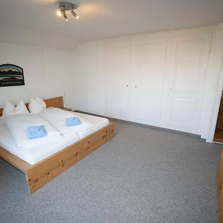 Hartenfels 3 アパート